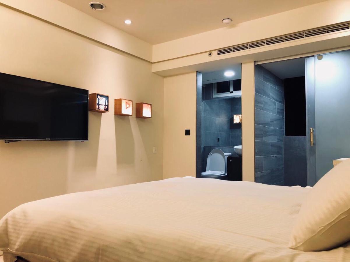 Hotel We Have Story Taichung Exterior foto